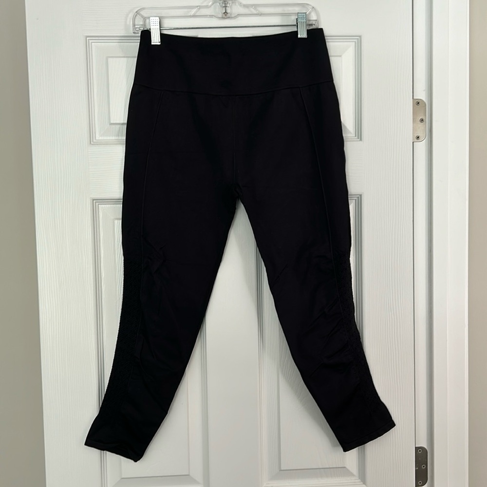 Fabletics Sync Seamless High Waisted 7/8 leggings